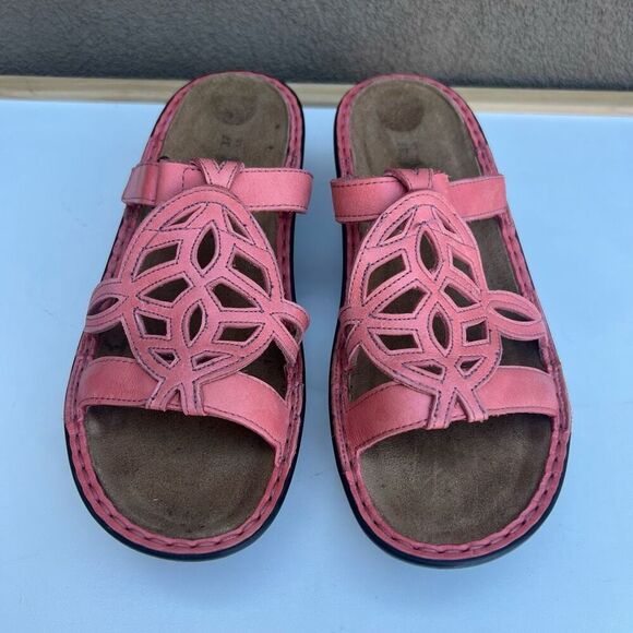 Naot Sandals Coral Womens US 6 EU 37 Leather Slip On Leather Wedge Comfort Pink - Picture 2 of 8